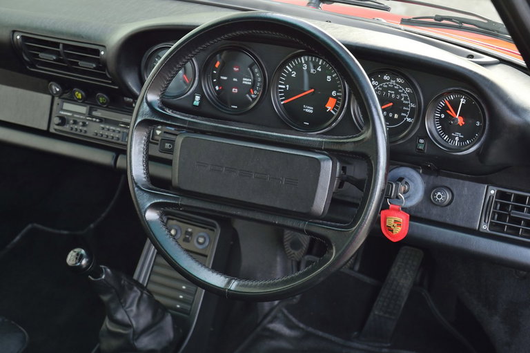 Porsche 911 Carrera 3.2 Supersport