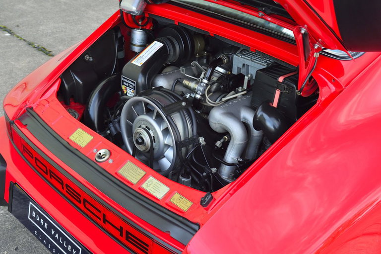 Porsche 911 Carrera 3.2 Supersport