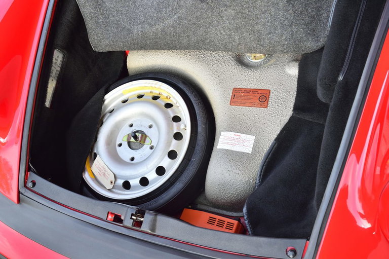 Porsche 911 Carrera 3.2 Supersport