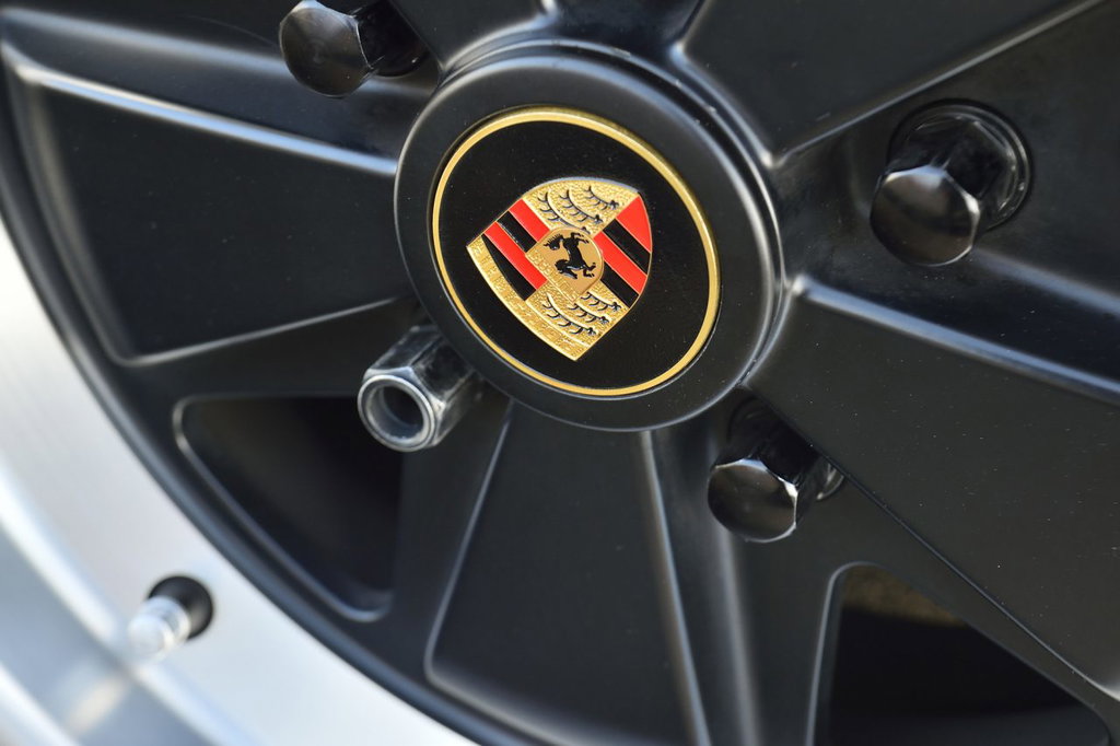 Porsche 911 Carrera 3.2 Supersport
