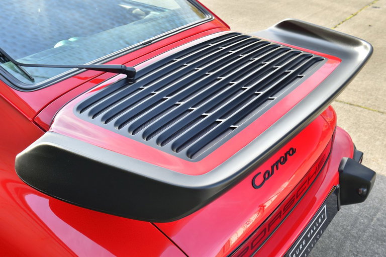 Porsche 911 Carrera 3.2 Supersport