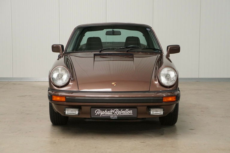 Porsche 911 SC