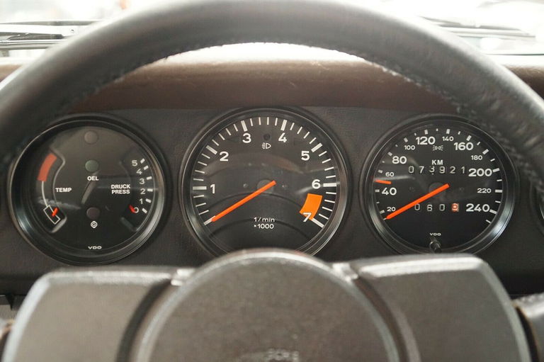 Porsche 911 SC