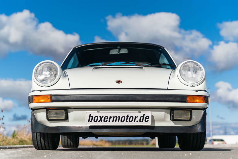 Porsche 911 Carrera 3.2