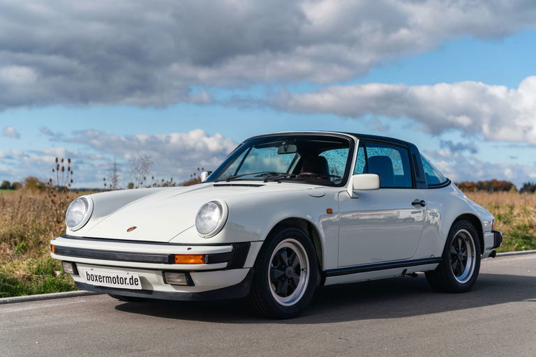 Porsche 911 Carrera 3.2