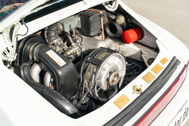 Porsche 911 Carrera 3.2