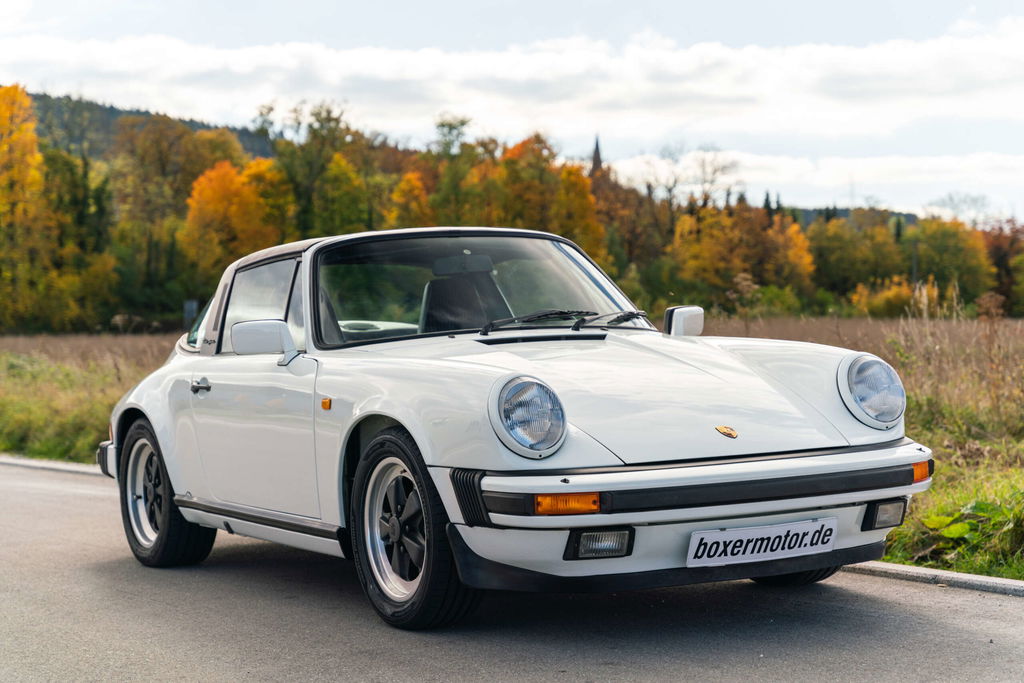 Porsche 911 Carrera 3.2