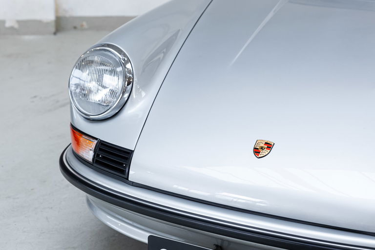 Porsche 911 T