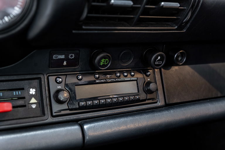 Porsche 911 Turbo 3.3 (US)