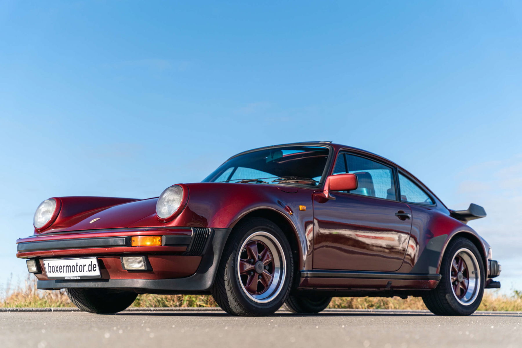 Porsche 911 Turbo 3.3 1985 - elferspot.com - Marketplace for