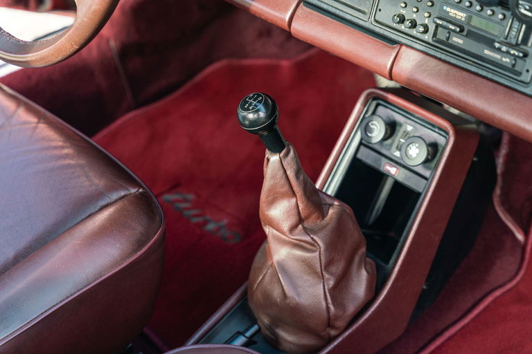 Porsche 911 Turbo 3.3