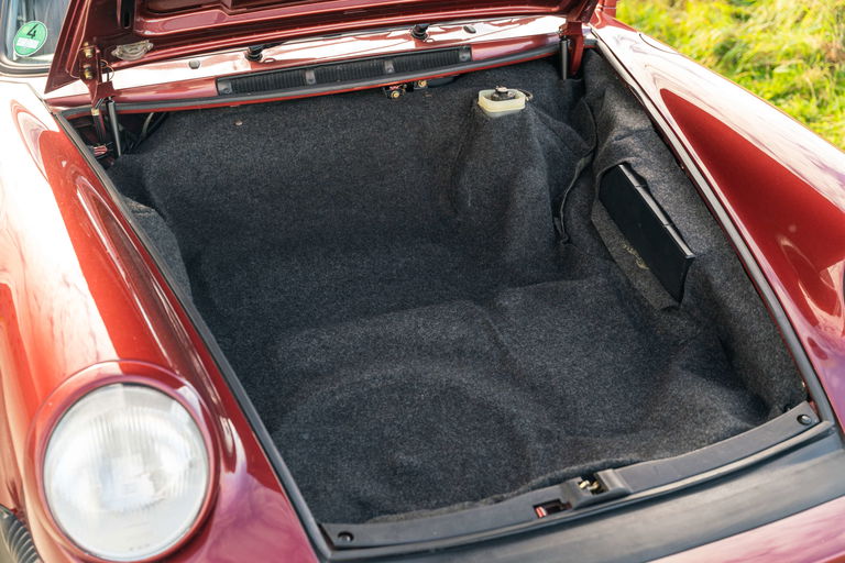 Porsche 911 Turbo 3.3