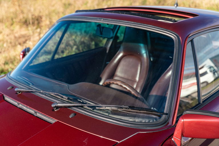 Porsche 911 Turbo 3.3