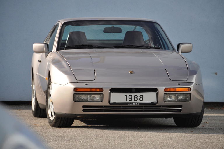 Porsche 944 Turbo S Coupé