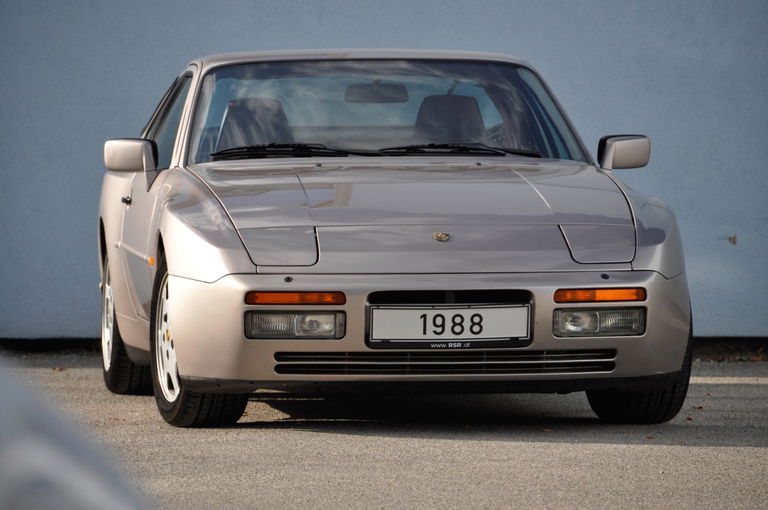 Porsche 944 Turbo S Coupé