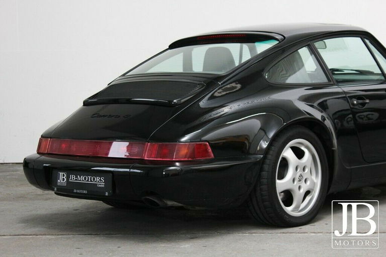 Porsche 964 Carrera 4