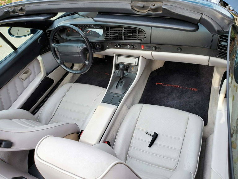 Porsche 968