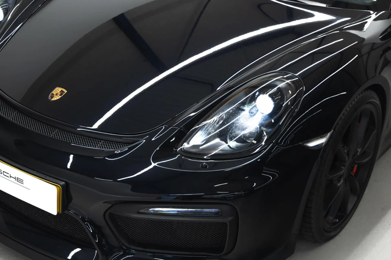 Porsche 981 Cayman GT4