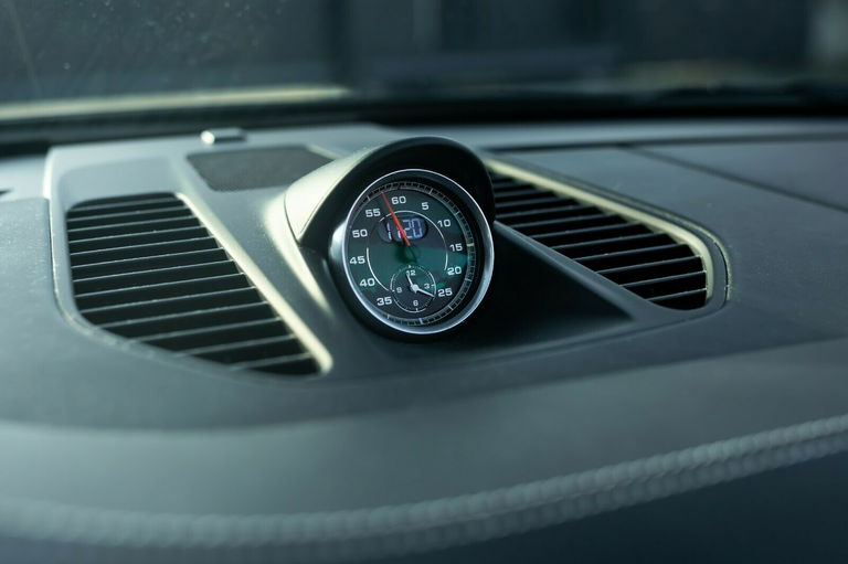 Porsche 991 Carrera 4 GTS