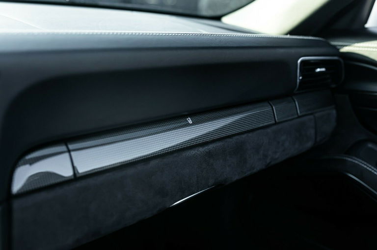 Porsche 991 Carrera 4 GTS