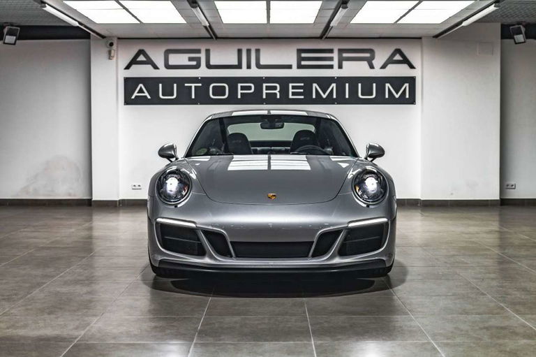 Porsche 991.2 Carrera 4 GTS