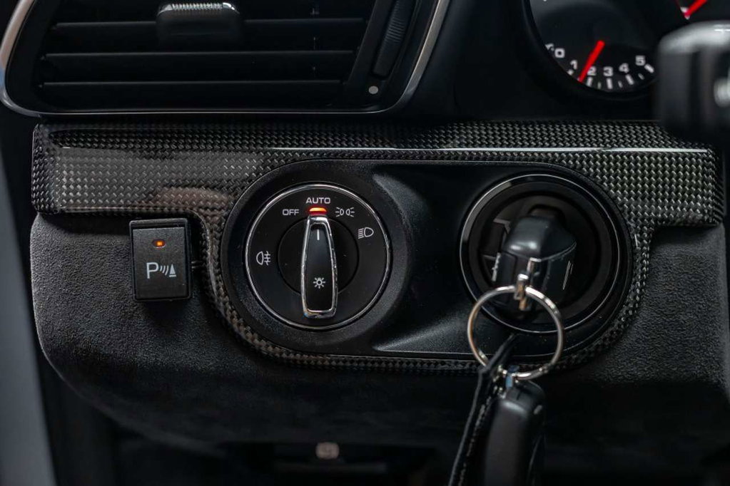Porsche 991.2 Carrera 4 GTS