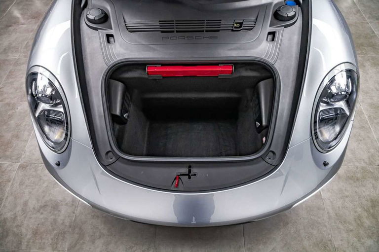 Porsche 991.2 Carrera 4 GTS