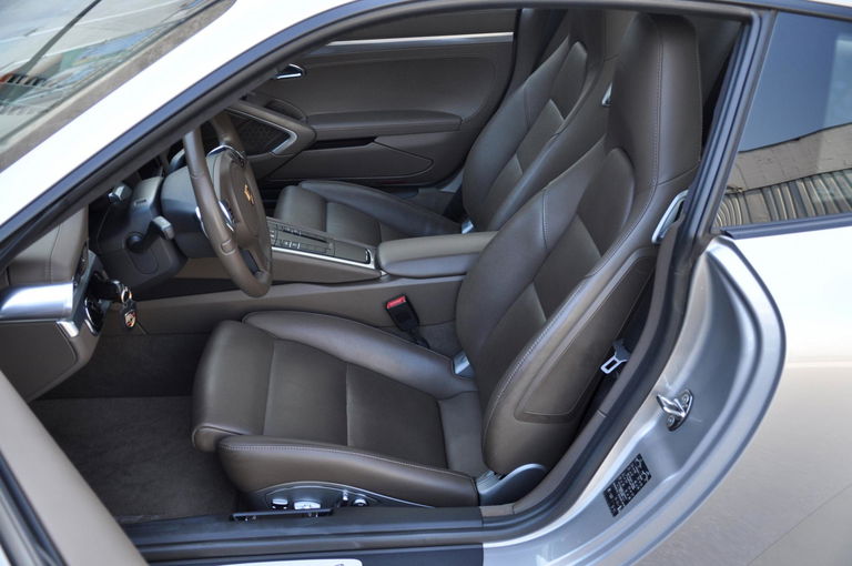 Porsche 991 Carrera 4