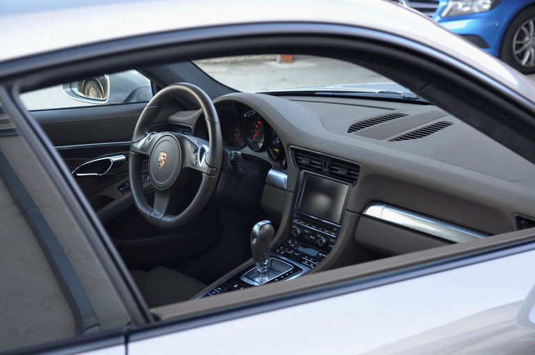 Porsche 991 Carrera 4