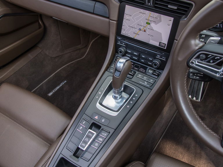 Porsche 991.2 Carrera GTS