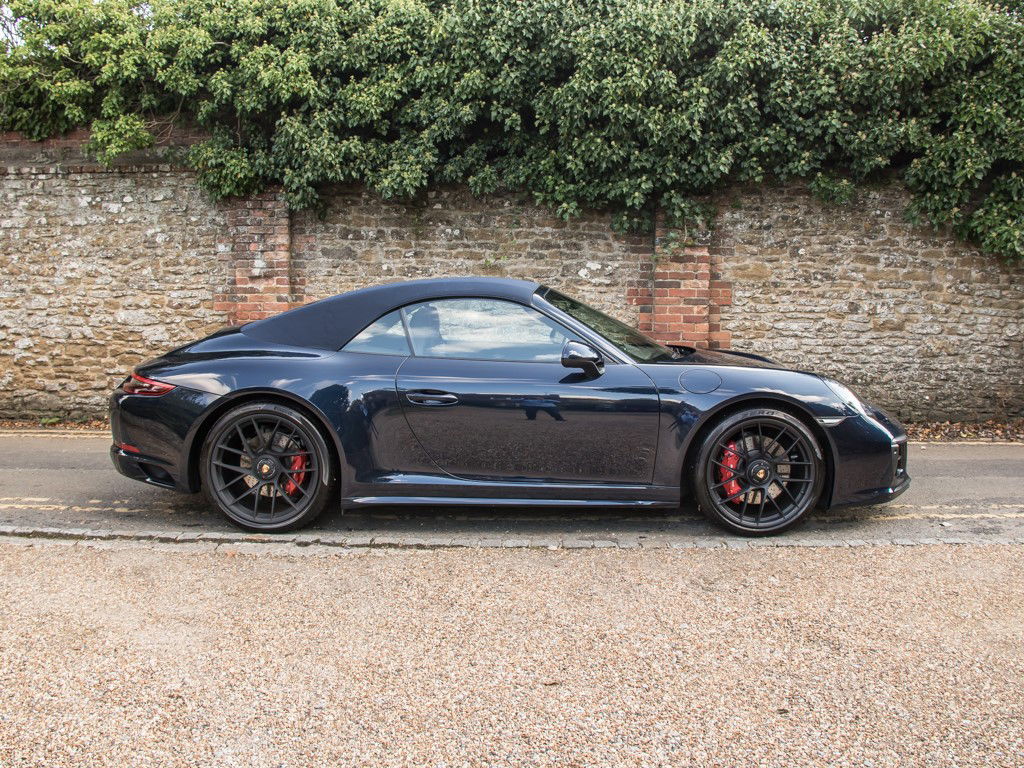 Porsche 991.2 Carrera GTS