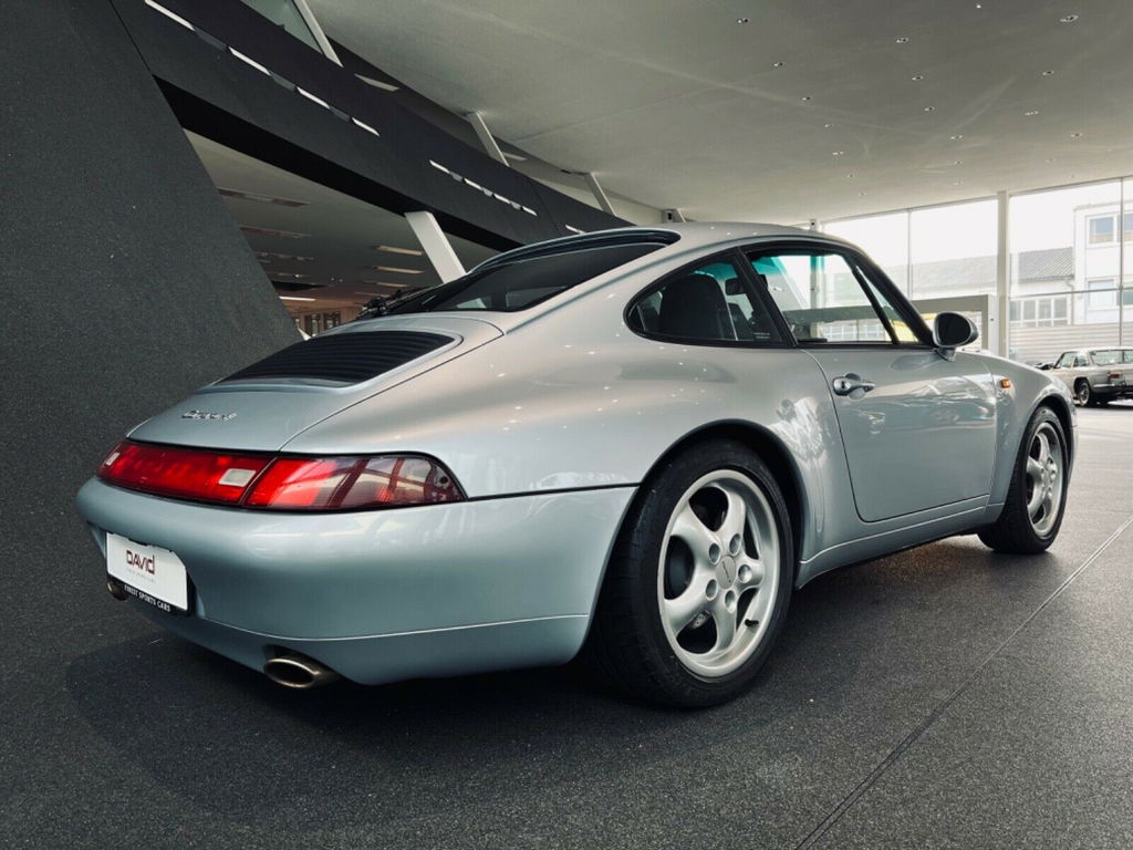 Porsche 993 Carrera 4