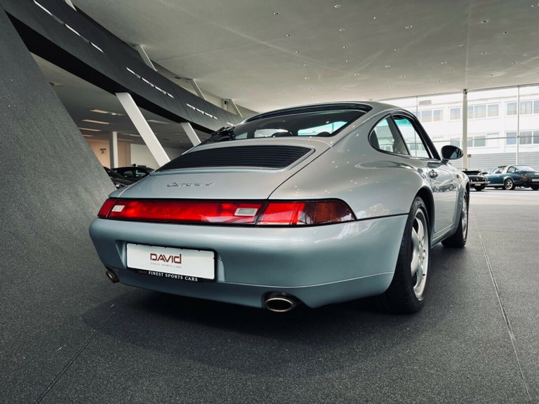 Porsche 993 Carrera 4