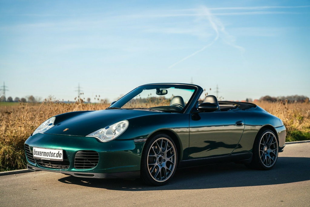 Porsche 996 Carrera 4