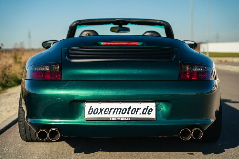 Porsche 996 Carrera 4