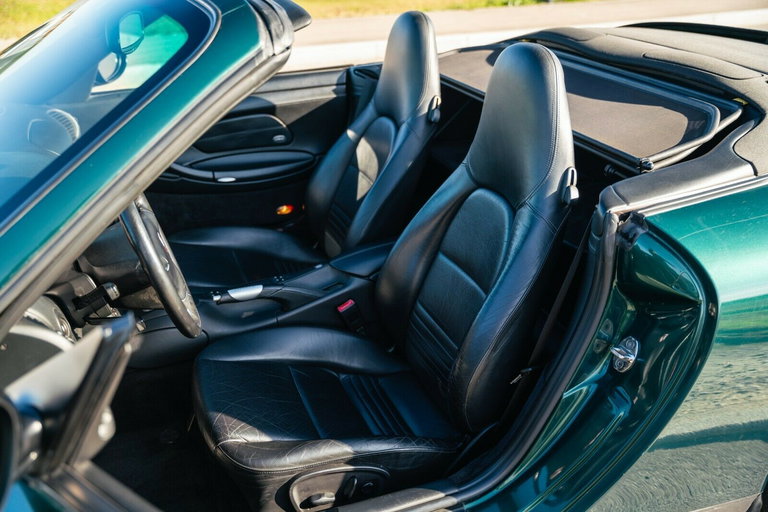 Porsche 996 Carrera 4