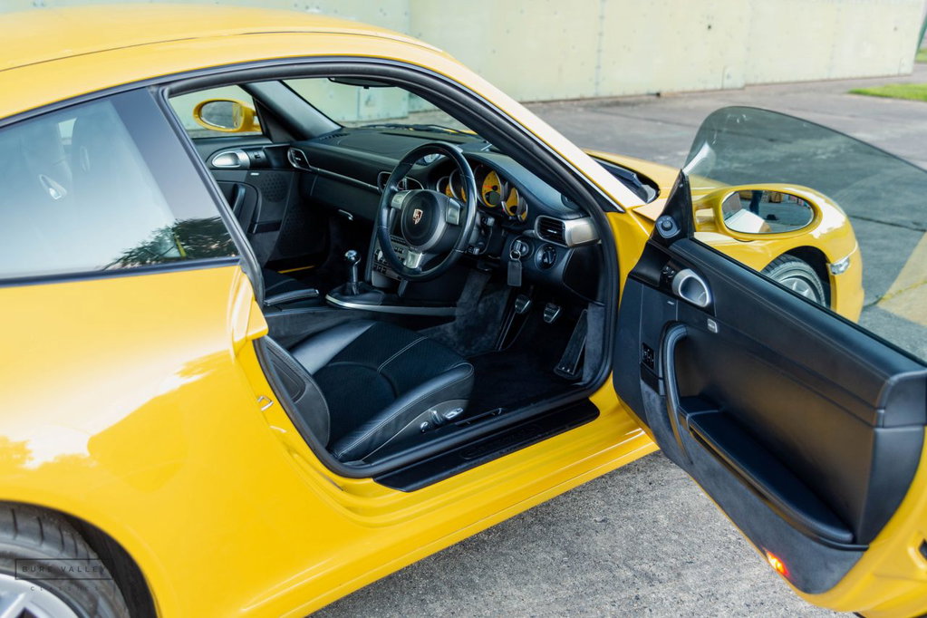 Porsche 997 Carrera 4S