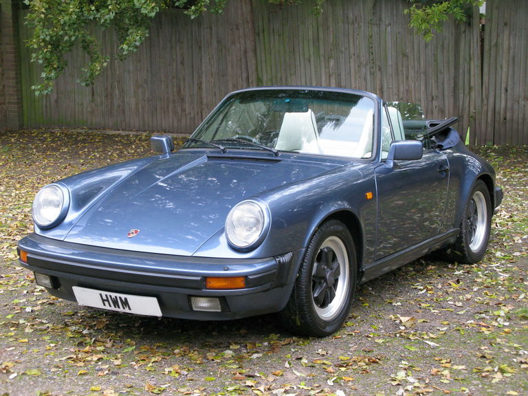 Porsche 911 Carrera 3.2