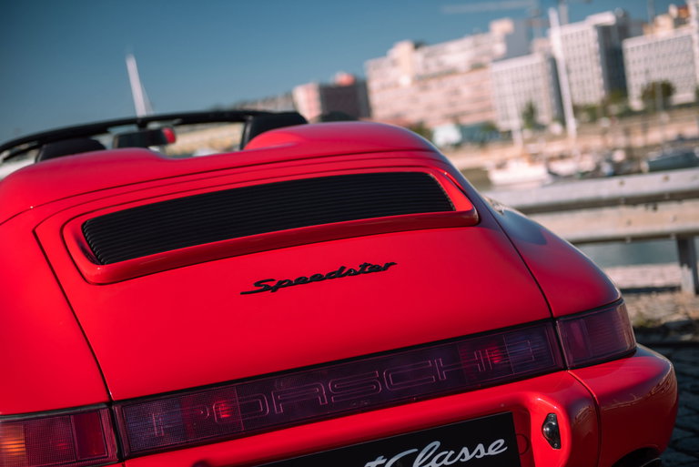Porsche 964 Carrera 2 Speedster