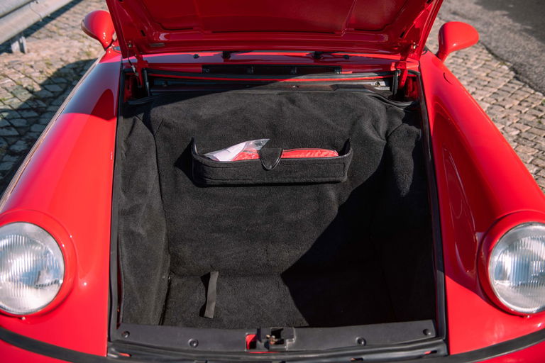 Porsche 964 Carrera 2 Speedster