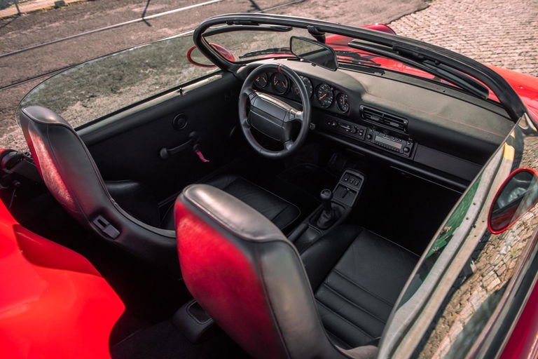 Porsche 964 Carrera 2 Speedster