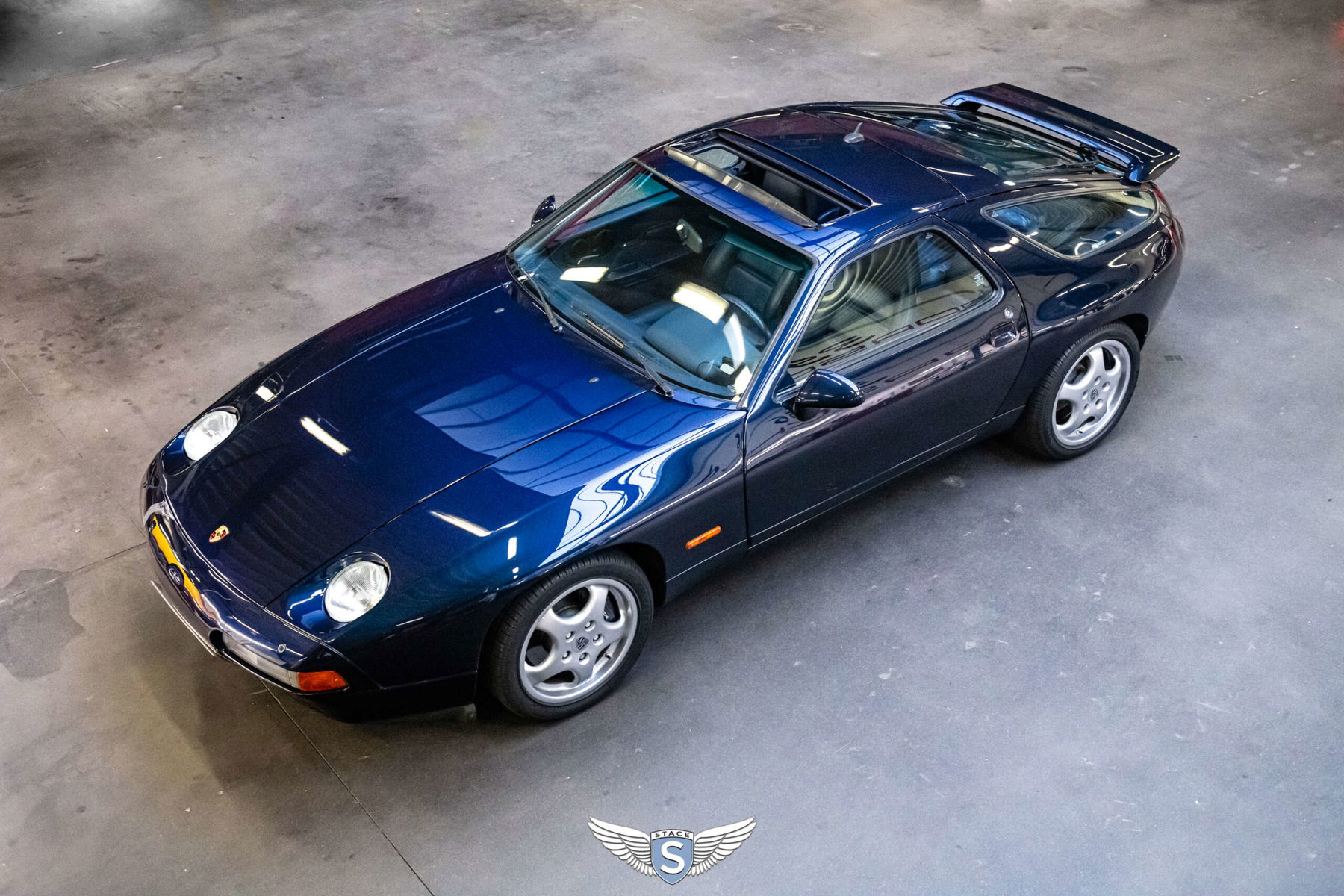 【MAXICHAMPS】Porsche 928 Blue Porsche 928 S 1979 Blue Maxichamps 940068124 1/43 Minichamps