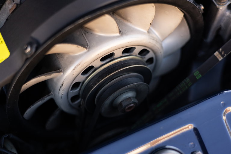 Porsche 964 Carrera 4