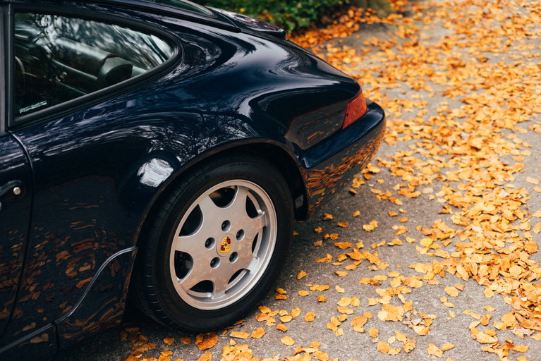 Porsche 964 Carrera 4