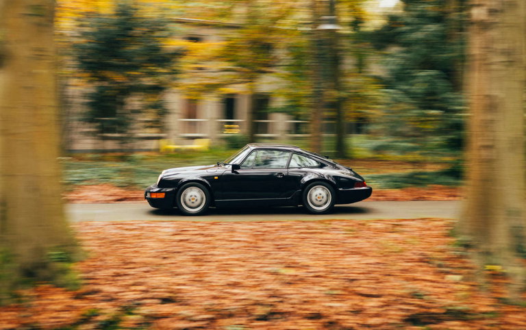 Porsche 964 Carrera 4