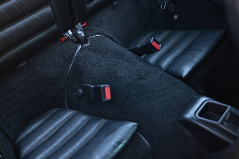 Porsche 964 Carrera 4