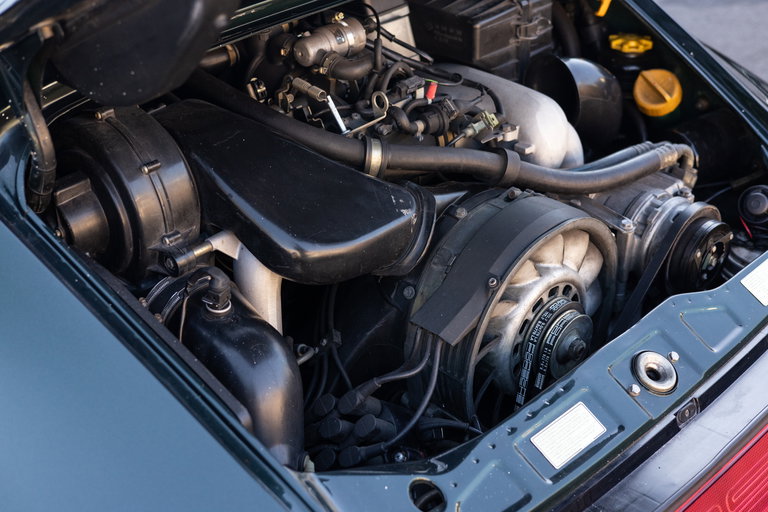 Porsche 964 Carrera 4