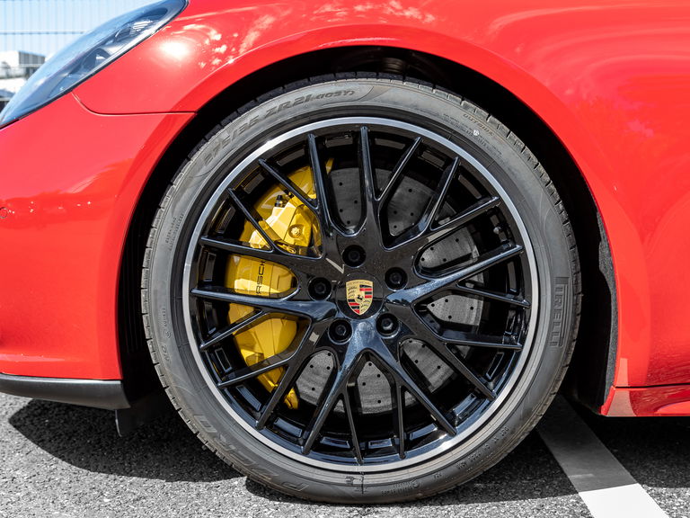 Porsche Panamera Turbo