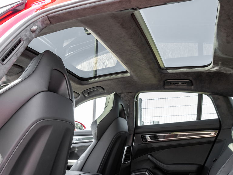 Porsche Panamera Turbo