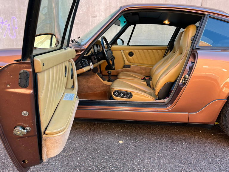 Porsche 964 Carrera 4